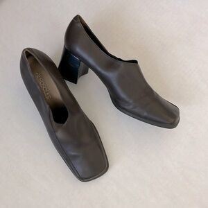 Aerosoles Leather Brown Square Toes Career Loafers Pumps Women’s Size 8